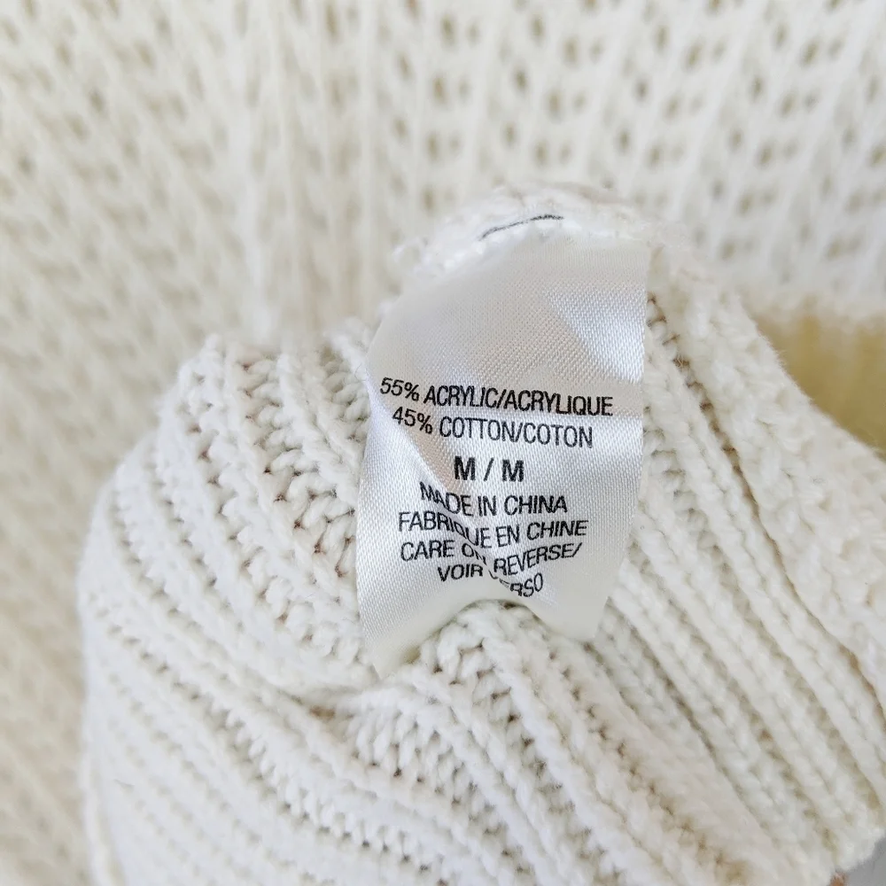 Gianni Bini Cream Crochet V neck Sweater Women's‎ Small